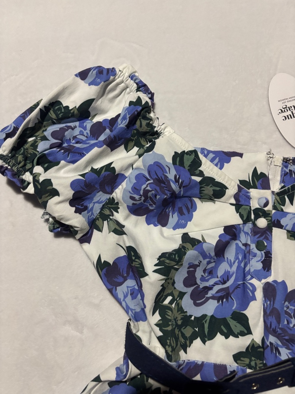Unique Vintage Ohara Swing Dress in Winter Floral - Picture 5 of 8